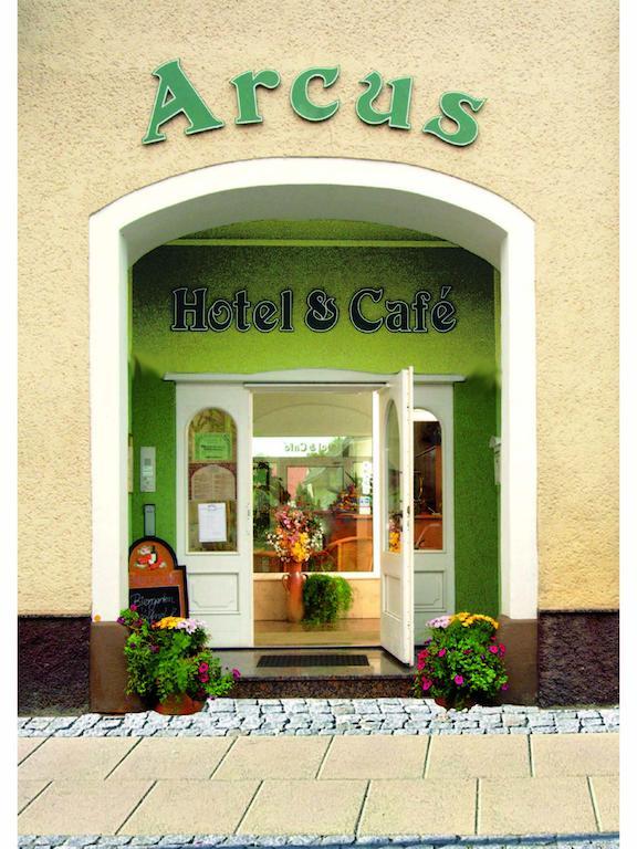 Hotel Arcus Elsterwerda ภายนอก รูปภาพ