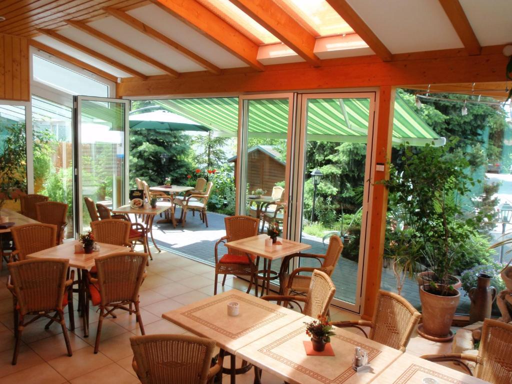 Hotel Arcus Elsterwerda ภายนอก รูปภาพ